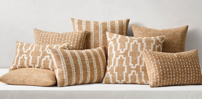 Nazaré Outdoor Pillow Collection