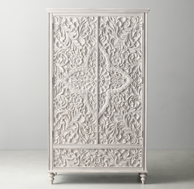 Zoe Armoire
